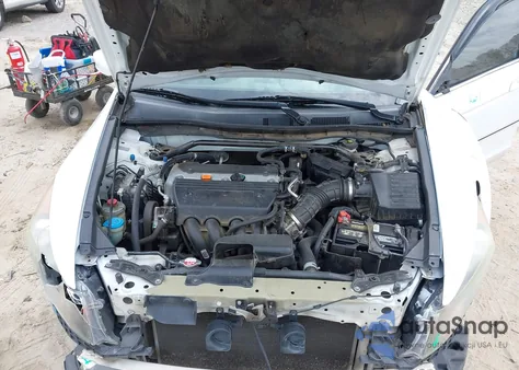 2008 Honda Accord 2.4 Ex-L from USA, damaged, VIN 1HGCP26898A056589